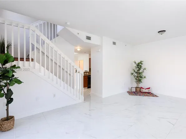 1009 SW 144th Ave #2101-2701, Hollywood, FL 33027