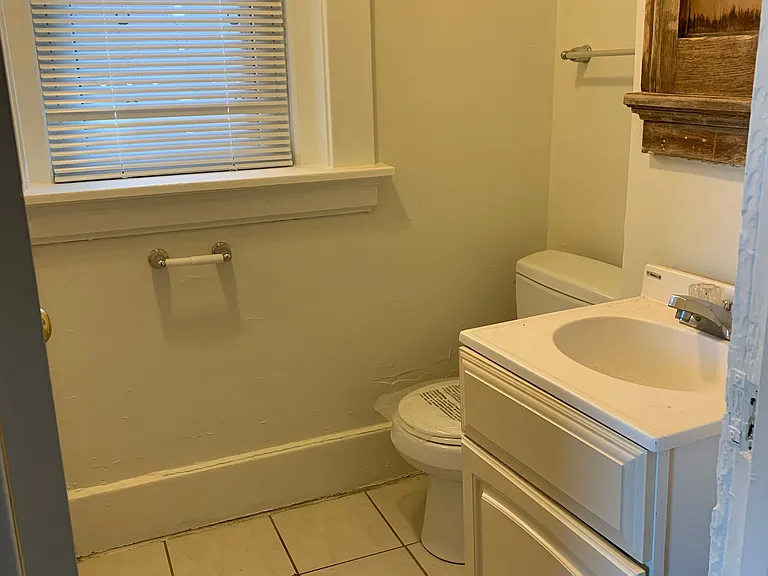 136 S Union St #6 — Photo 16