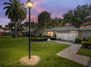 11598 W Bayshore Dr, Crystal River, FL 34429