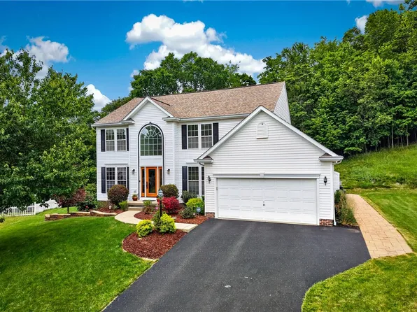 5426 Forest Edge Dr, Mc Donald, PA 15057
