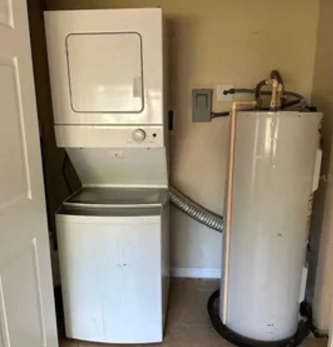 Edgewater Dr, Winter Haven — Photo 1