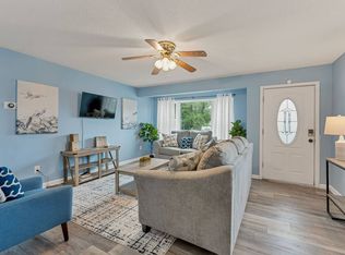 417 N 2nd St #A & B, Hampton, VA 23664