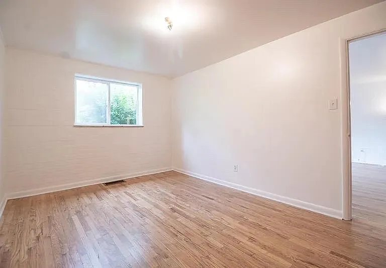 South bedroom