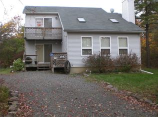 225 Old Stage Rd, Albrightsville, PA 18210