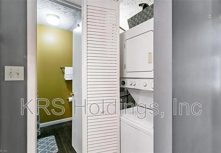 126 Wells Ct — Photo 9