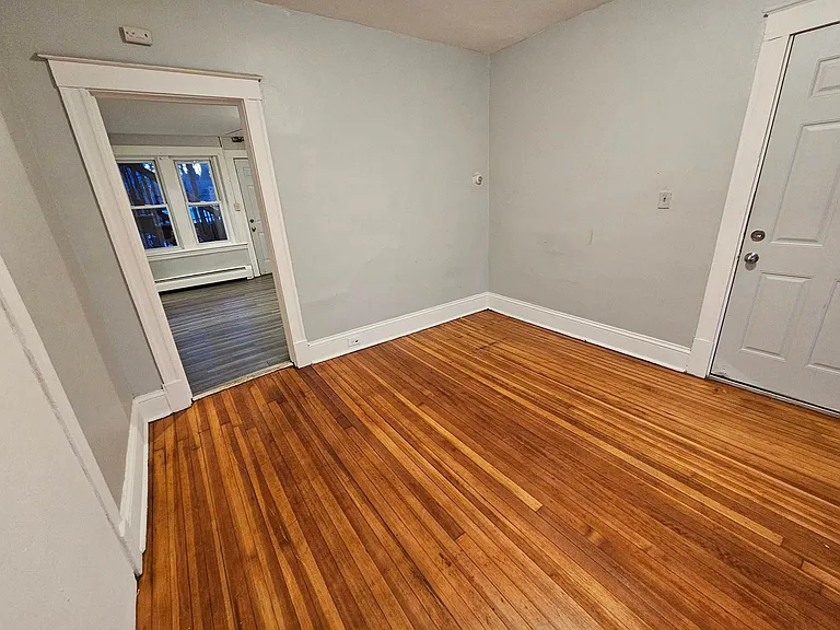 106 Willow St #1S — Photo 5