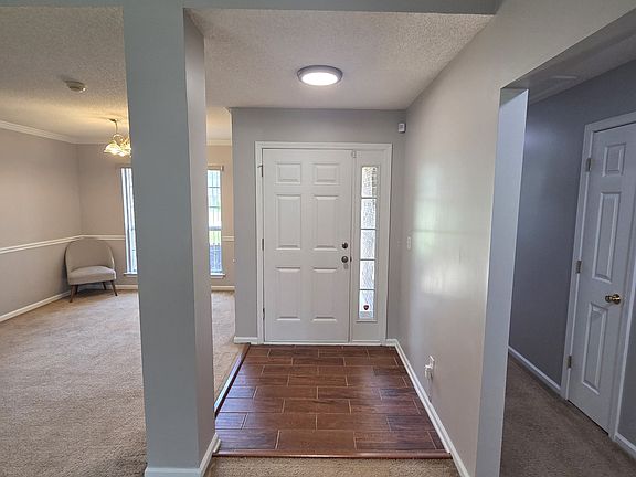 4th image of 125 Joshua Cir