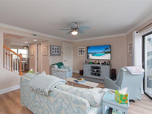 2nd image of 15 TURNER STREET #4
