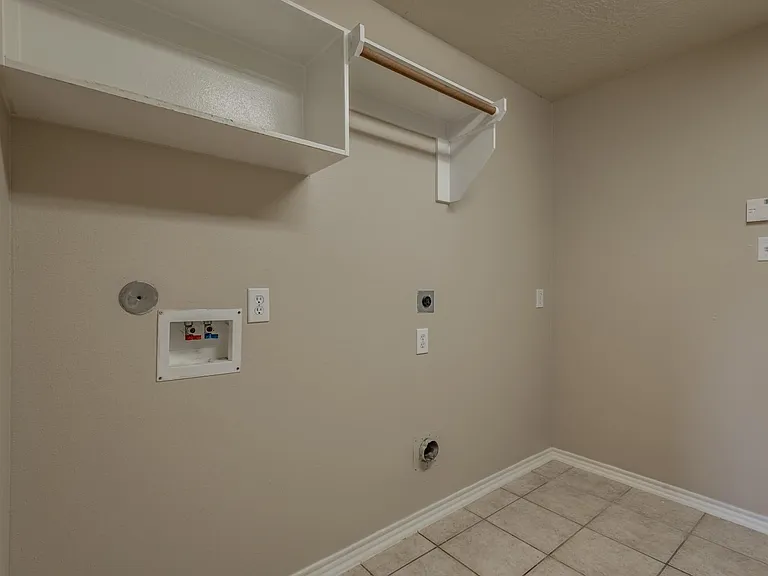 6707 Topsfield Point Dr — Photo 25