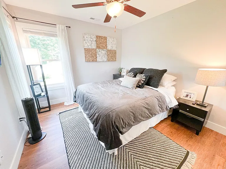 27 Linn Garden Ln — Photo 18