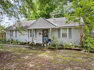 4381 Embassy Dr, Memphis, TN 38108