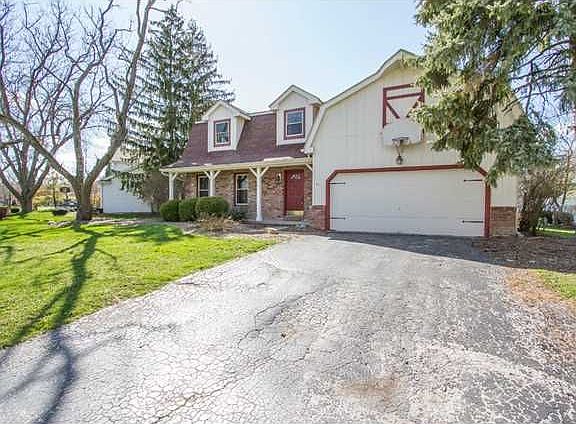 2nd image of 956 Bexley Dr