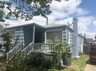 10916 Robledo Dr, Oakland, CA 94603