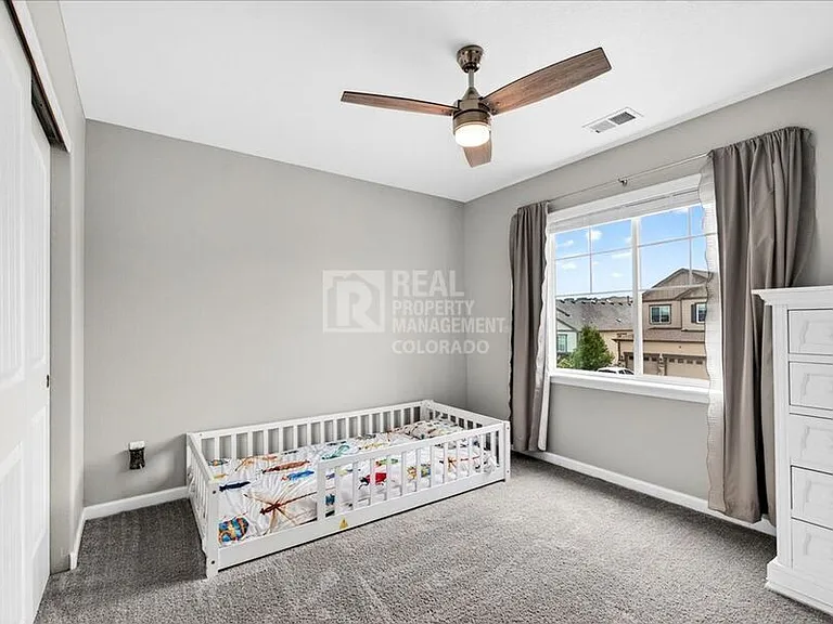5176 Ditmars Trl — Photo 35