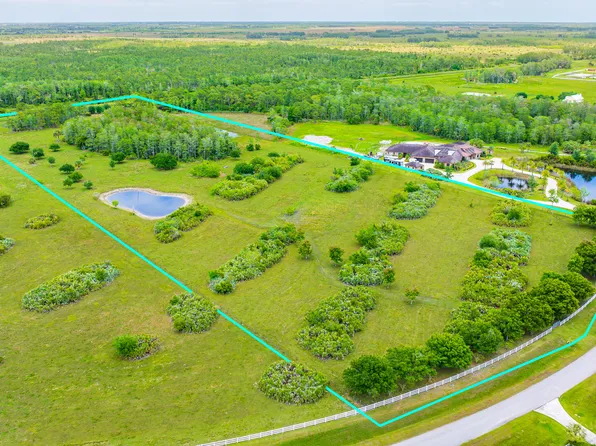 2097 SW Trailside Path, Stuart, FL 34997