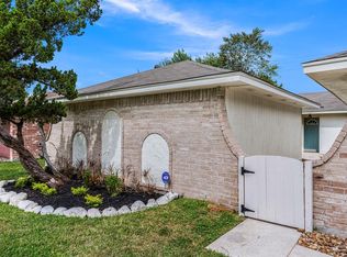 13330 Cologne Dr, Houston, TX 77065