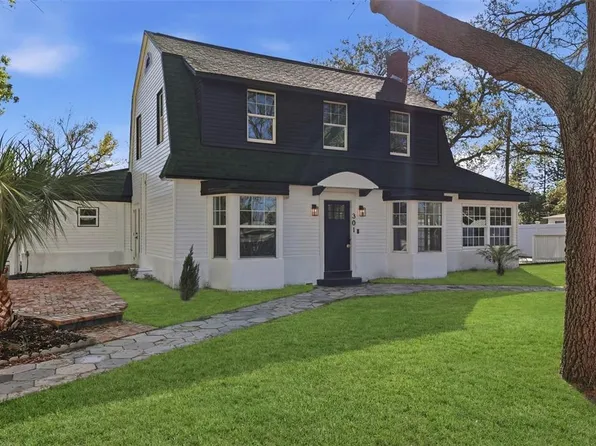 301 81st Ave NE, Saint Petersburg, FL 33702