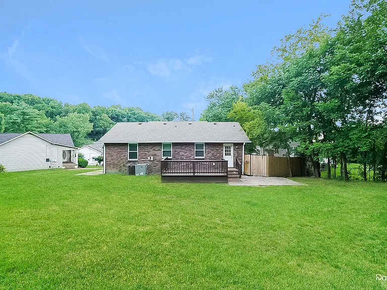 108 Jacksons Retreat Ct — Photo 15