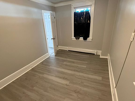 3rd image of 23-25 Liberty St #1