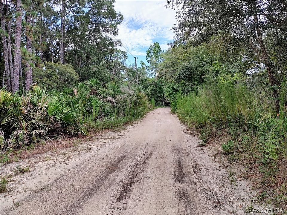 2nd image of 4039 N Mitchum Point