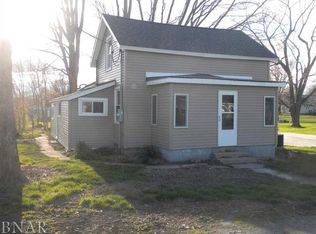 1007 Oak St, Delavan, IL 61734