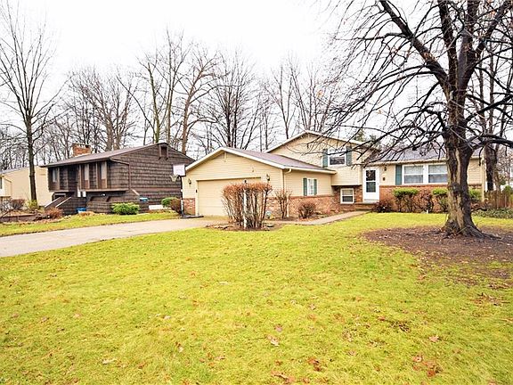 2nd image of 199 Oakhurst Dr