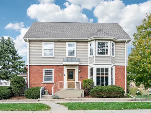 1900 N 74th Ct, Elmwood Park, IL 60707