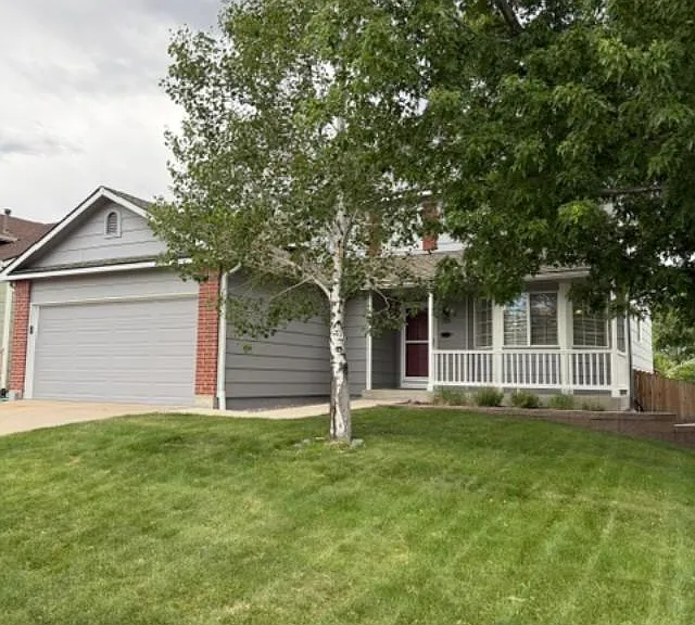 11001 Blackwolf Ln — Photo 2