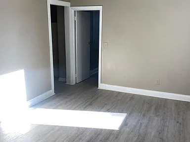 687 Summer Ave #6 — photo 4 of 7