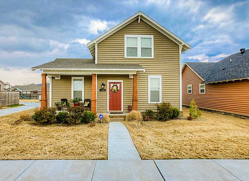 1st image of 1252 S Oxbow Way