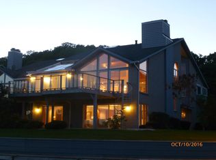 13 Bay Point Cir, Rochester, NY 14622