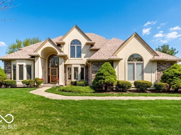 10304 Fallen Oak Dr, Indianapolis, IN 46239