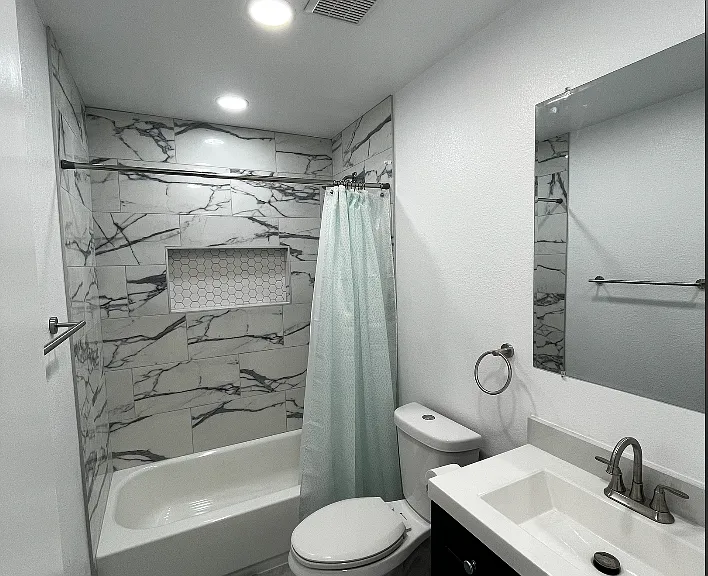 New Salem St — Photo 2