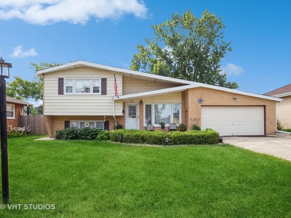 416 Gilbert Dr, Wood Dale, IL 60191