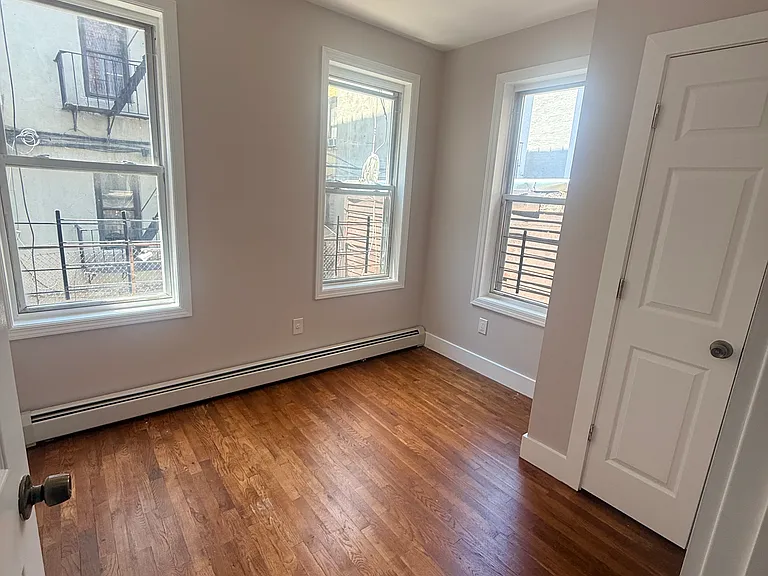 2707 Decatur Ave #1 — Photo 5