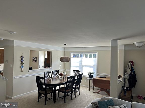 4th image of 2612 Warren Way #31