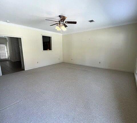 2nd image of 910 Jefferson Dr