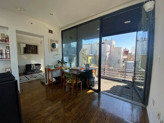 Rented by Rentopia | media 2