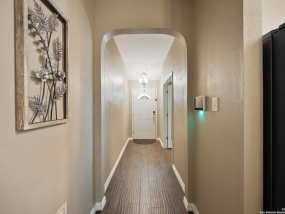 5th image of 10410 Appaloosa Bay