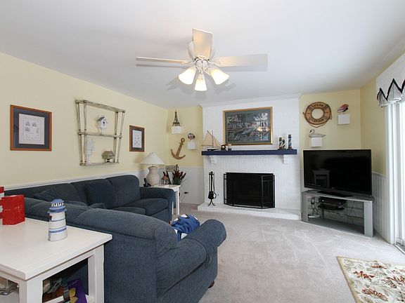 4th image of 5173 Barcroft Ct