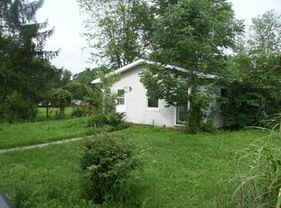 1752 Wolf Rd, West Alexandria, OH 45381