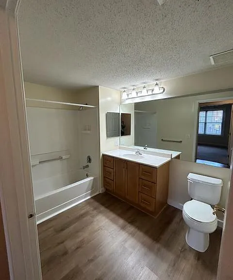 488 Bedford St #423 — Photo 6