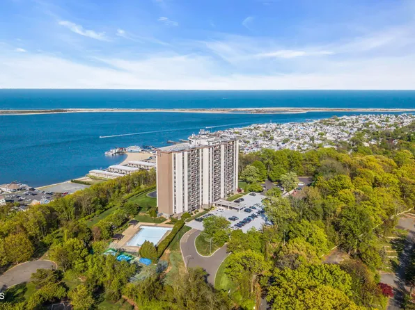 1 Scenic Drive #1105, Highlands, NJ 07732