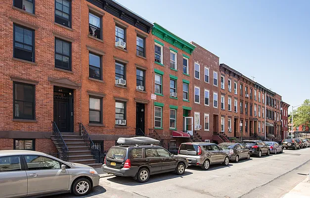 Rented by Brown Harris Stevens | media 18