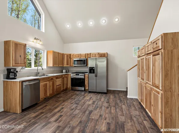 4734 S Timberland Loop, Wasilla, AK 99623