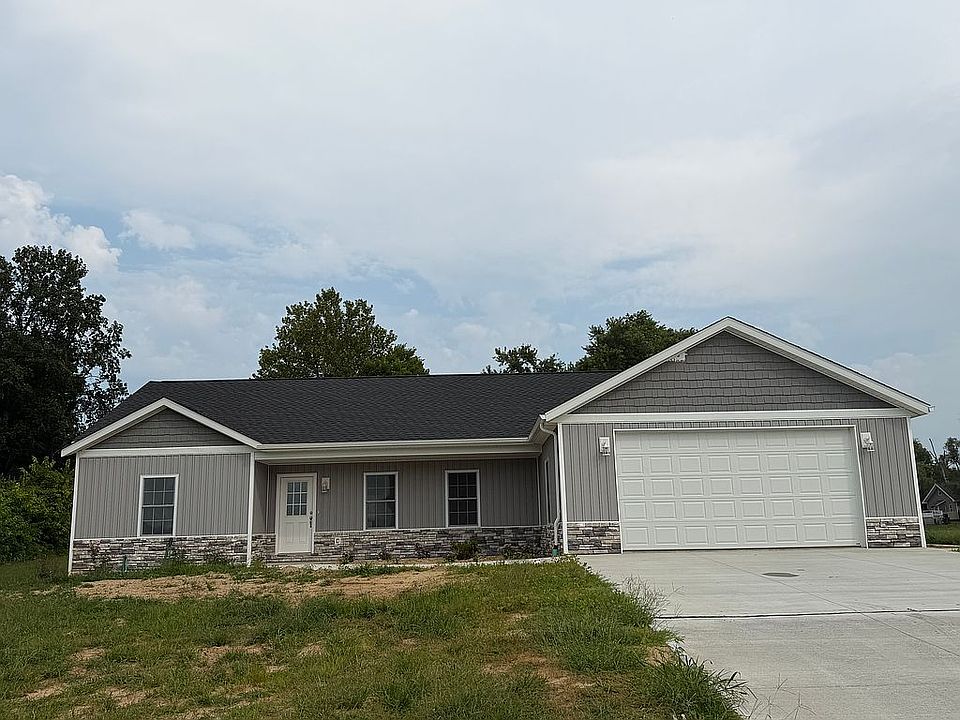 1st image of 34 Buckridge Dr