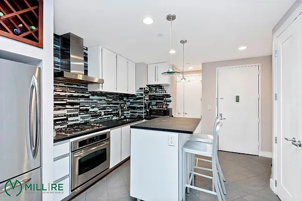 Sold by MiLL RE | media 3