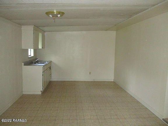5th image of 505 Leblanc Ave