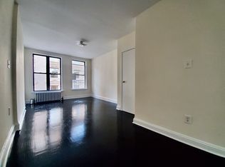 206 E 85th St #4, New York, NY 10028