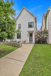 759 Alloway St #B, Nashville, TN, 37203